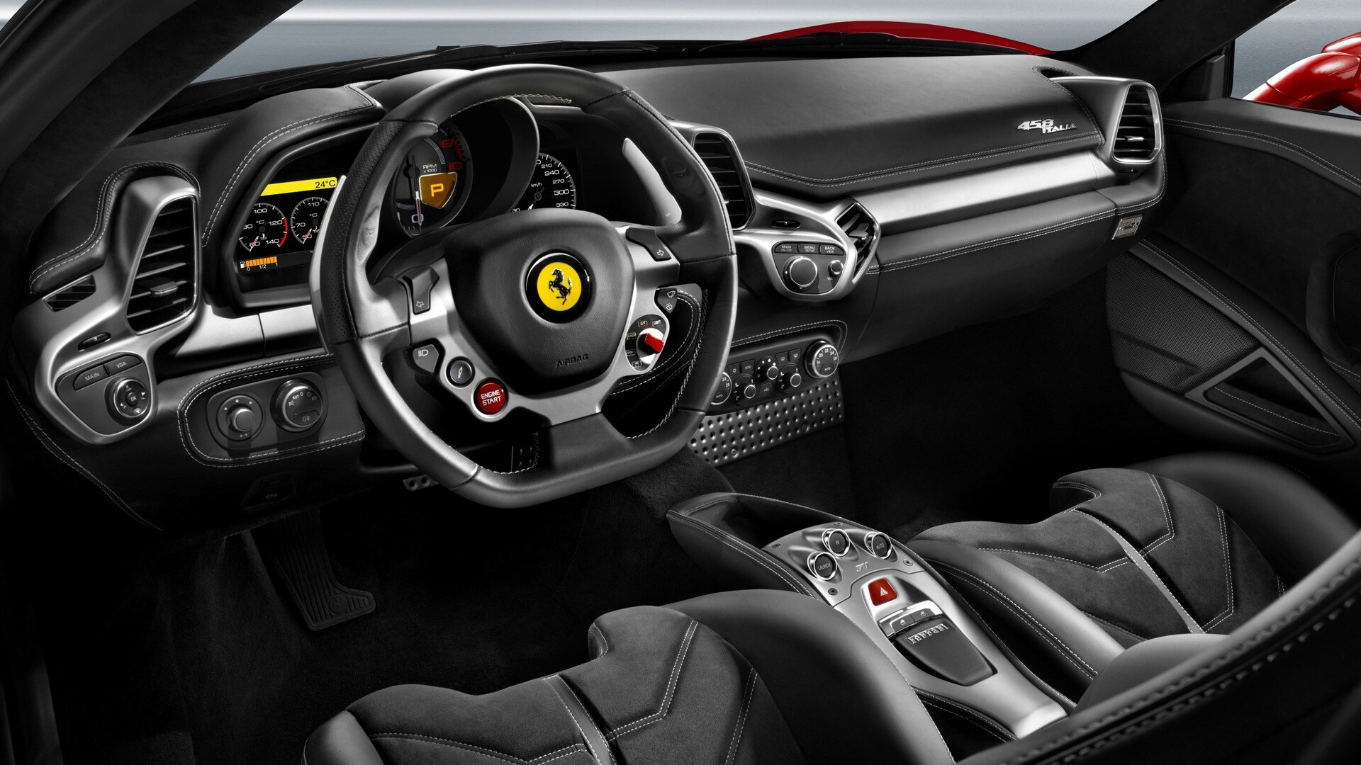 Ferrari-458-Italia-2013-STD-Compare