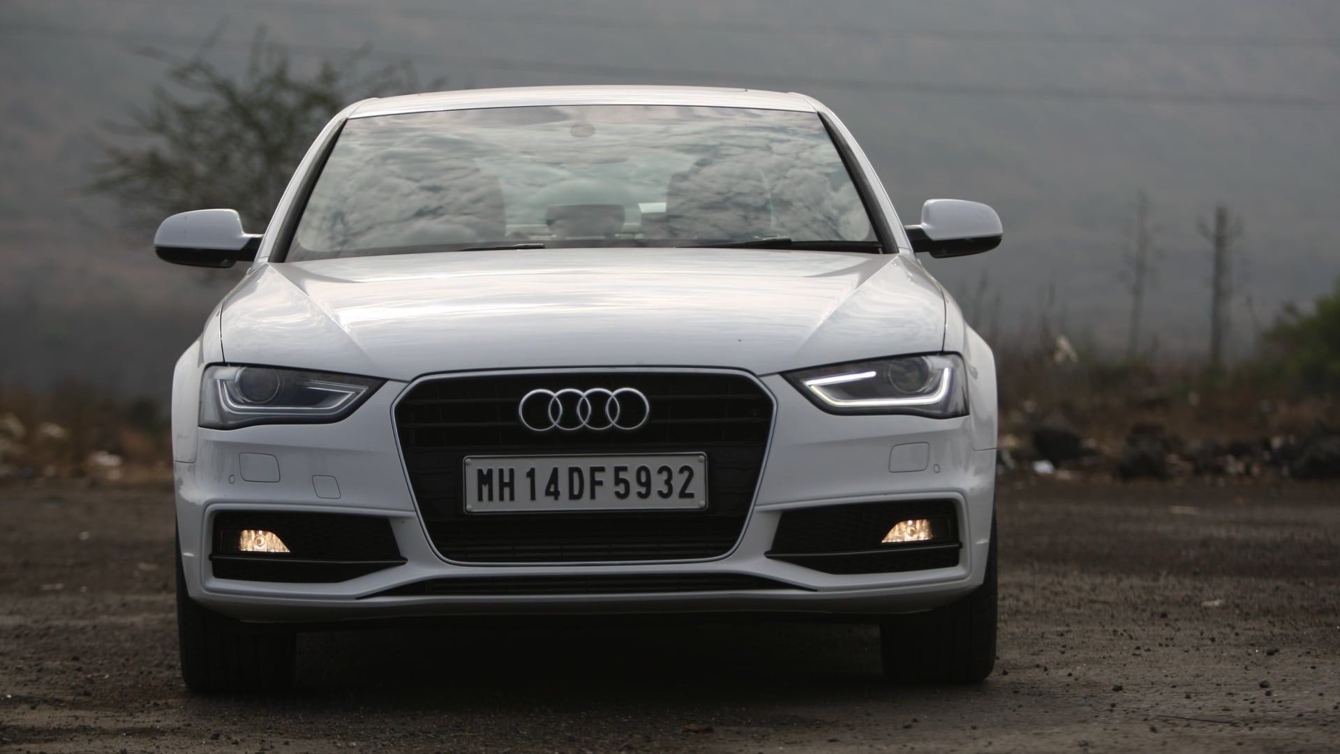 Audi-A4-2012-1-8-TFSI-Exterior