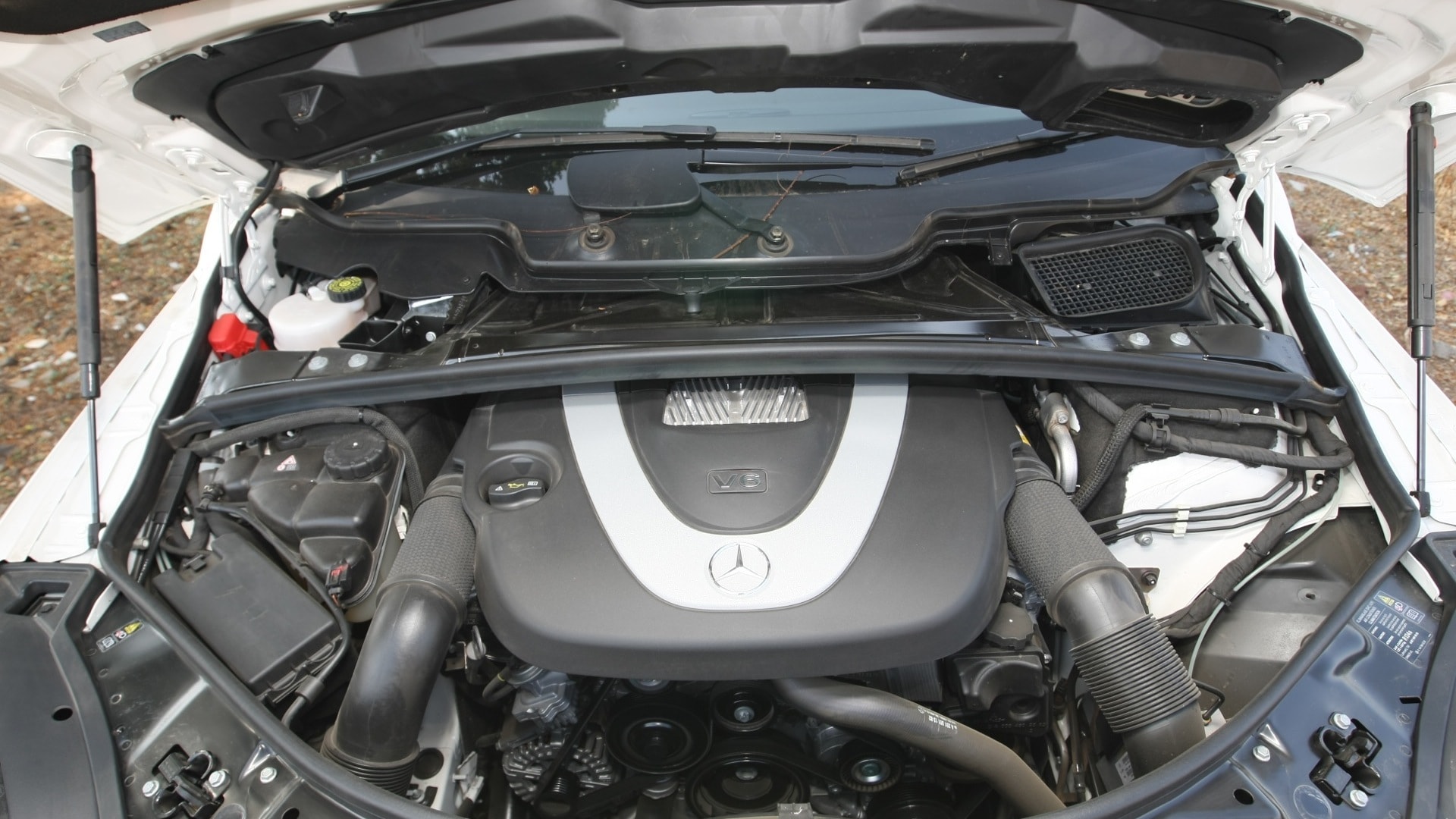 mercedesbenz-rclass-2013-R-350-4MATIC-long-interior