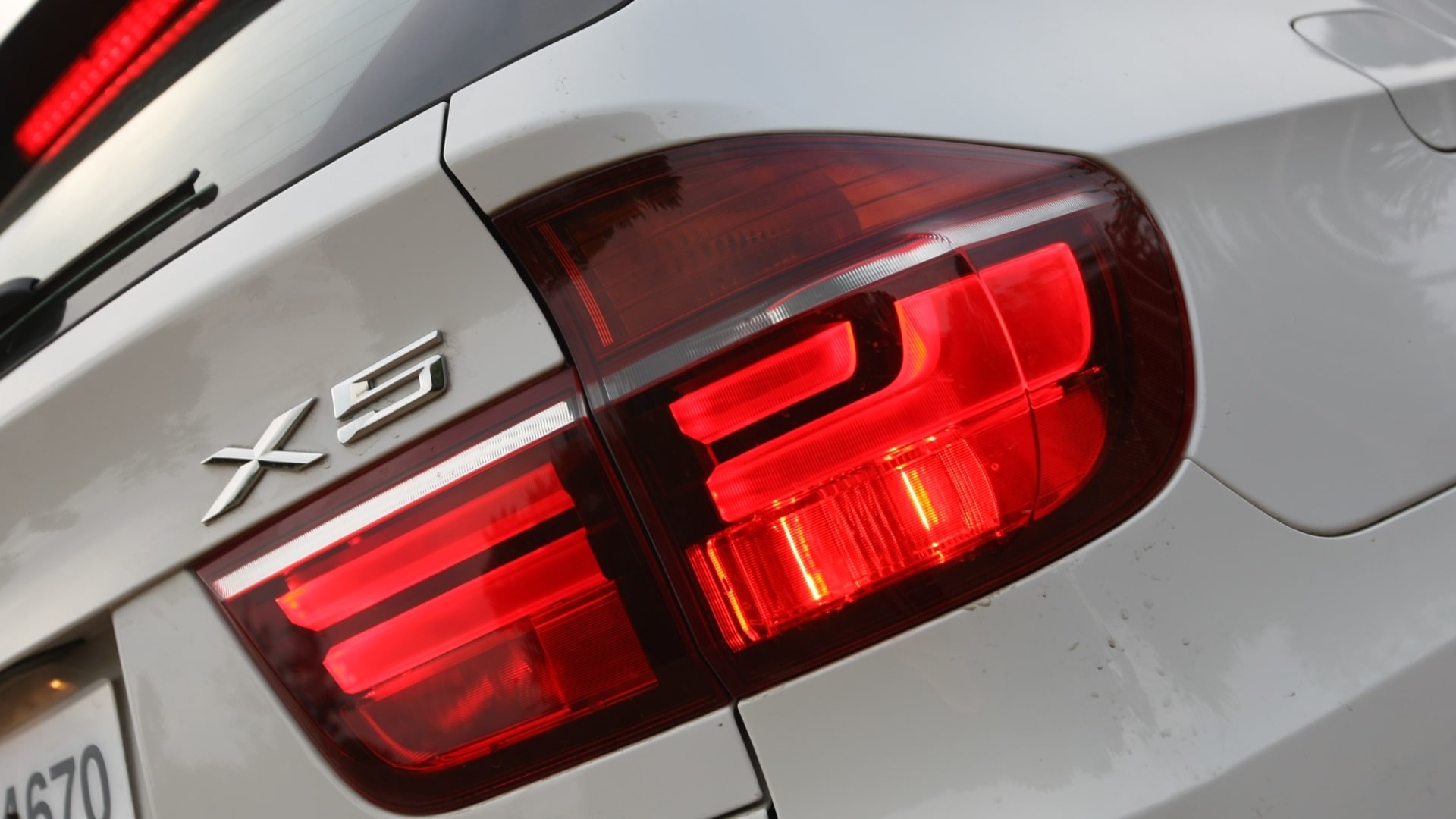 BMW-x5-2013-xDrive5-0i-Interior