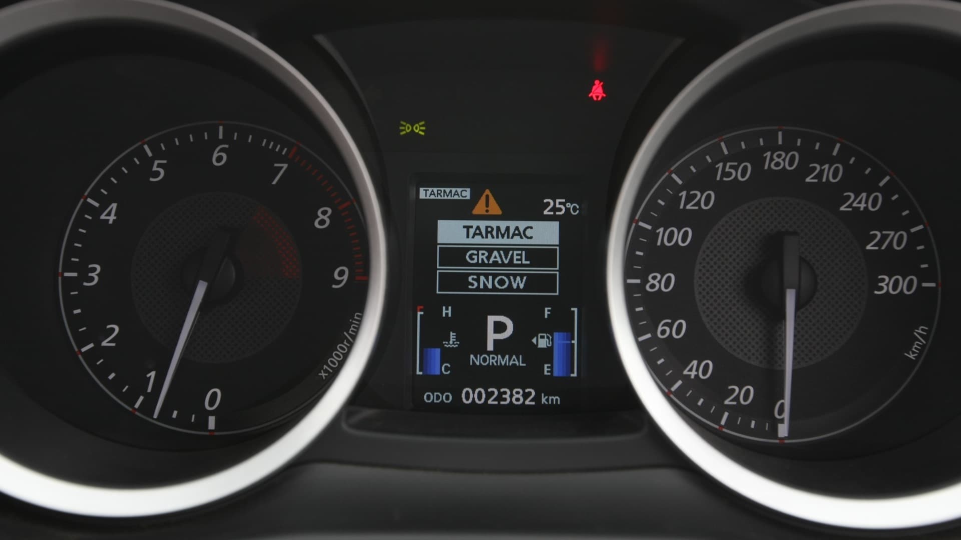 Mitsubishi-Evolution-x-2013-STD-Interior