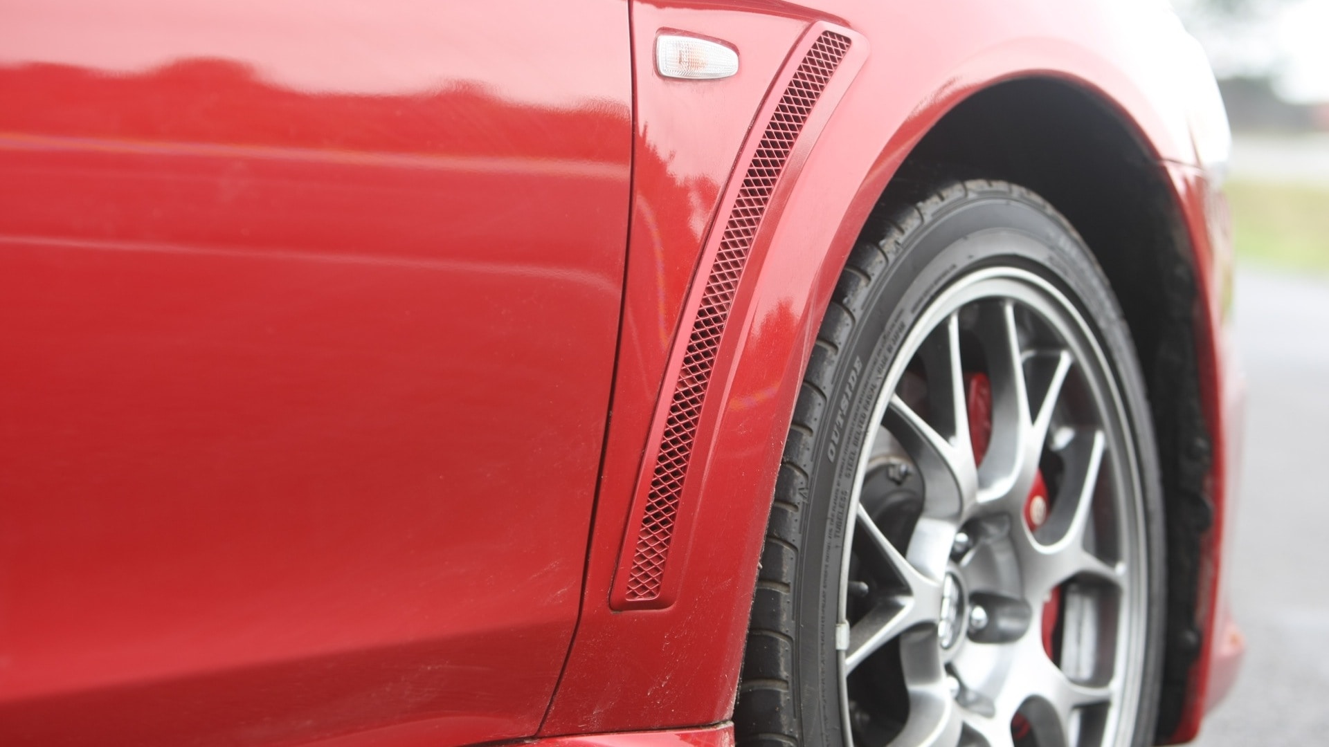 Mitsubishi-Evolution-x-2013-STD-Exterior