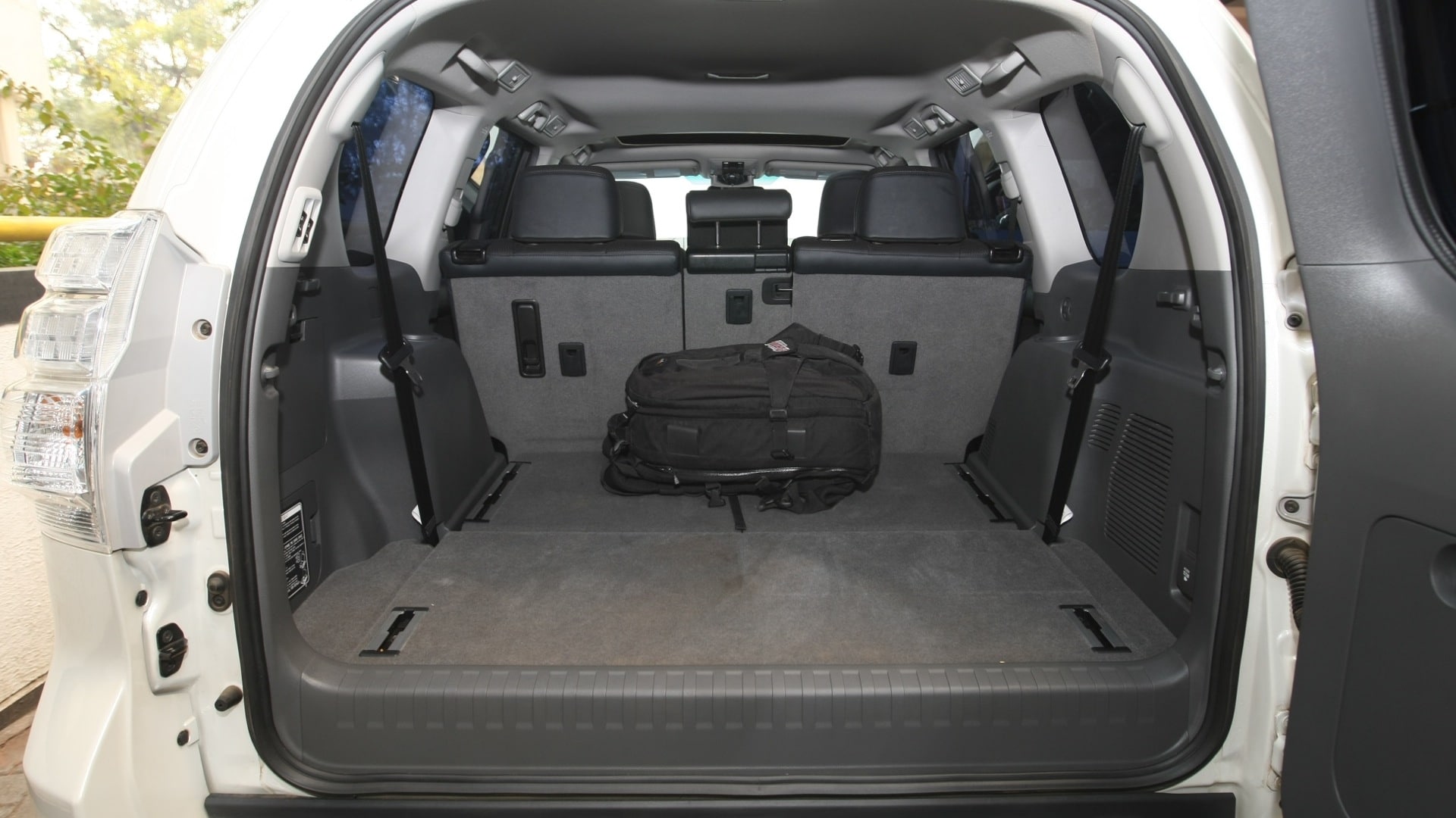 Toyota-Land-Cruiser-Prado-2013-STD-Compare