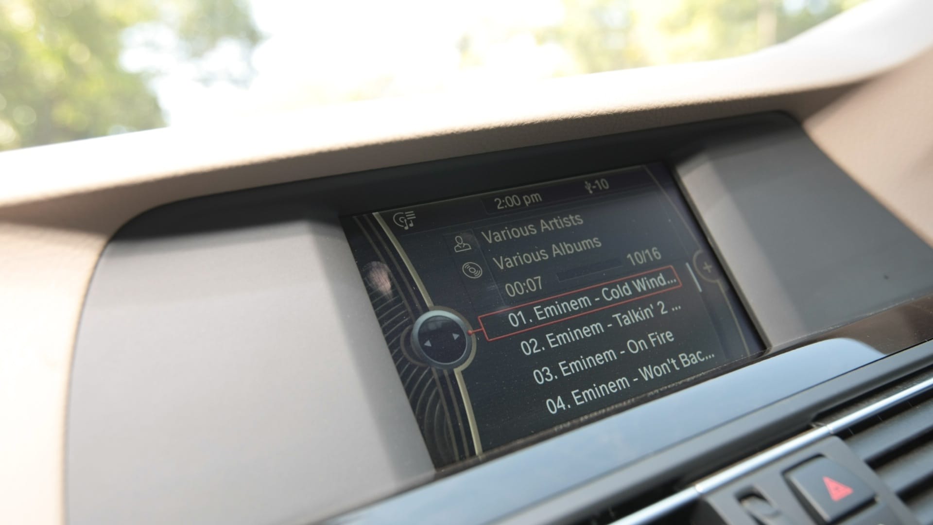 BMW-5-Series-2012-520d-Interior