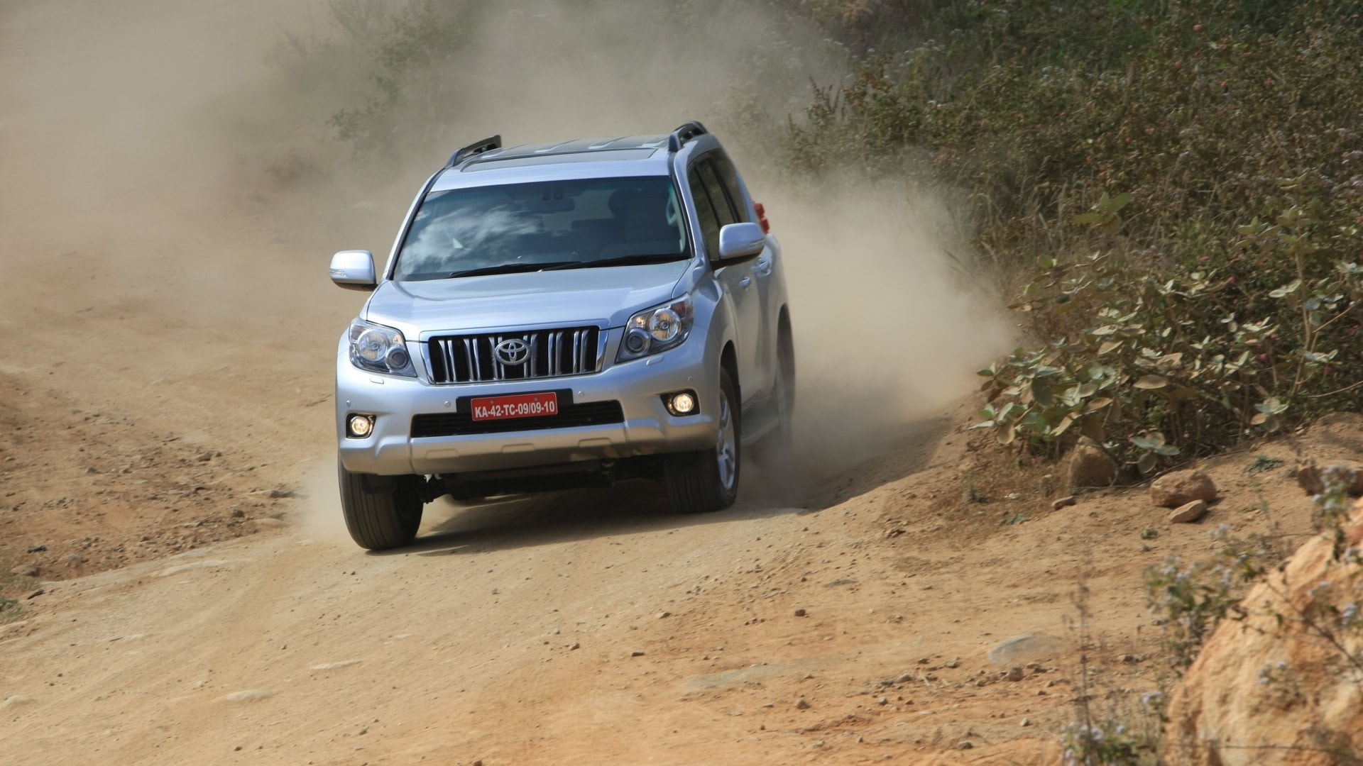 Toyota  Land Cruiser Prado-2013-STD-Exterior