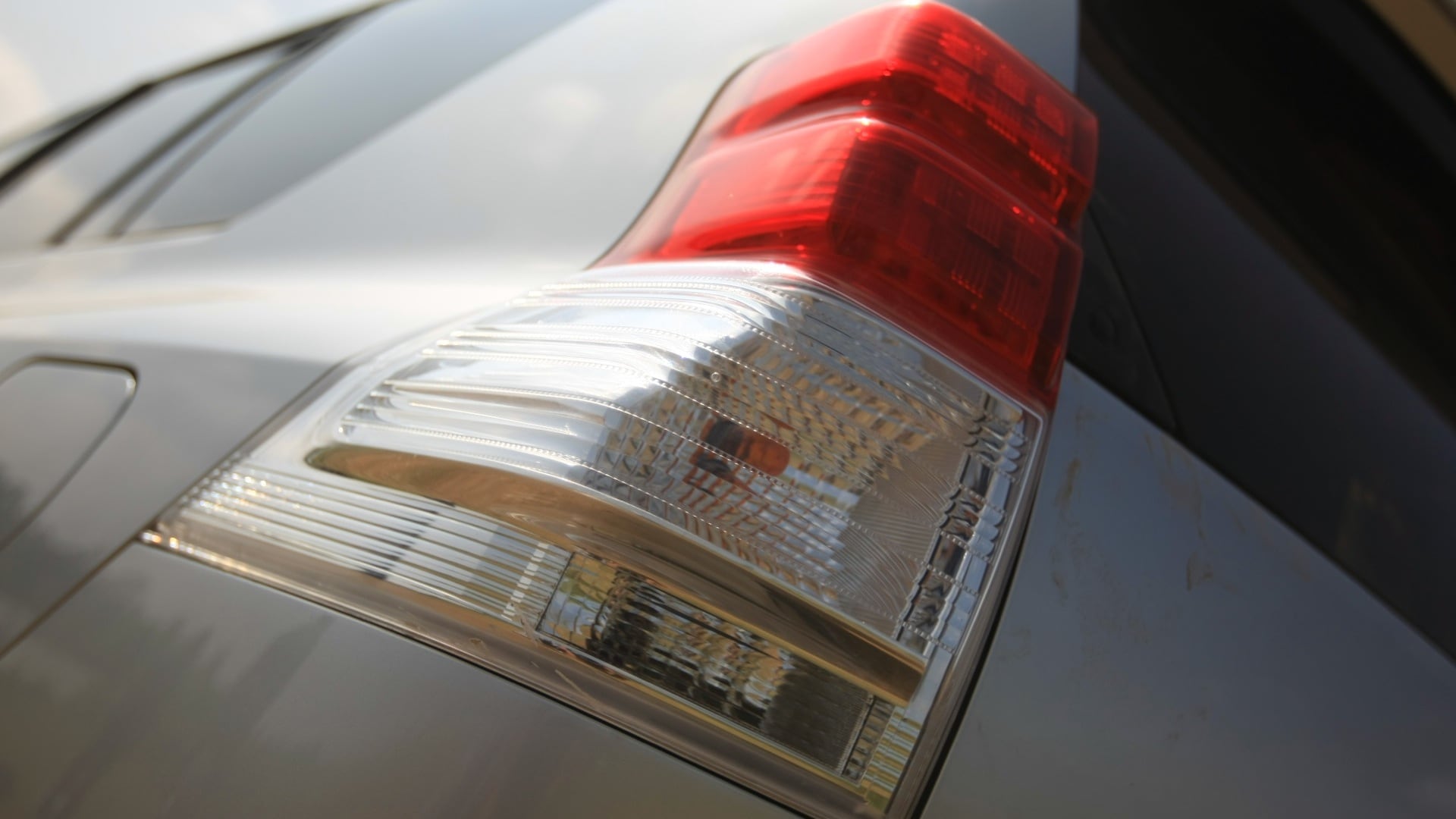 Toyota  Land Cruiser Prado-2013-STD-Exterior