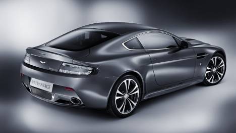 Aston Martin  Vantage V12 Exterior