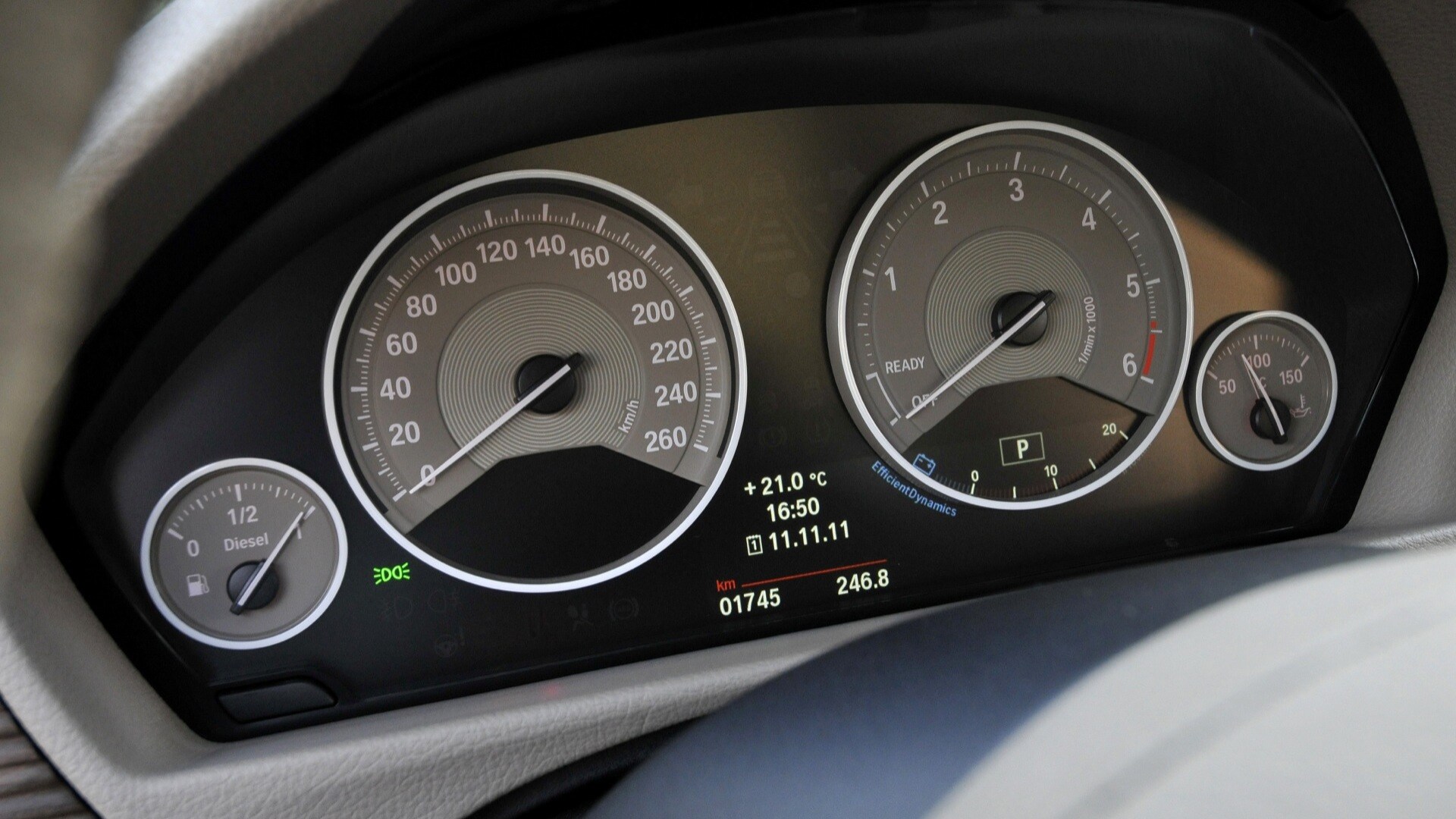 BMW  3 Series 320d Interior