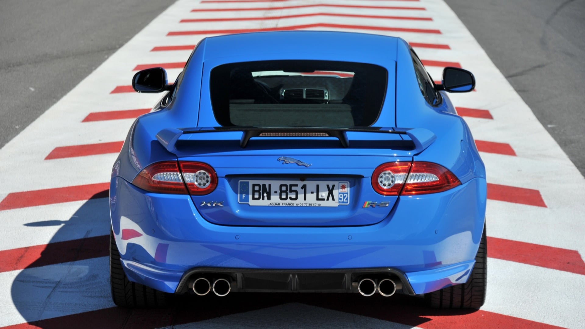 jaguar-xkrs-2013-coupe exterior