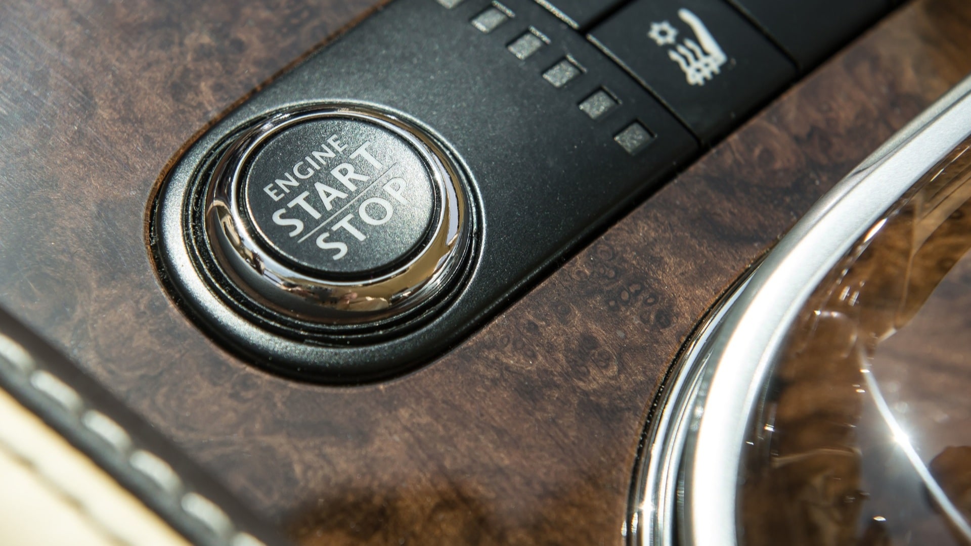 Bentley-Flying-Spur-2014-STD Interior