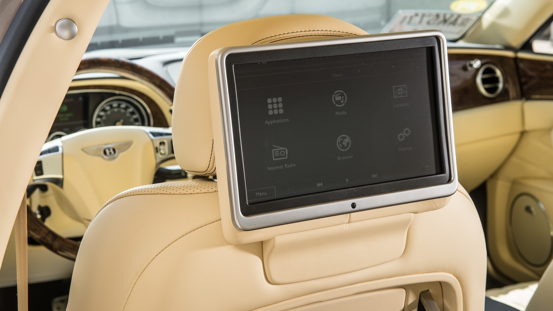 Bentley-Flying-Spur-2014-STD Interior