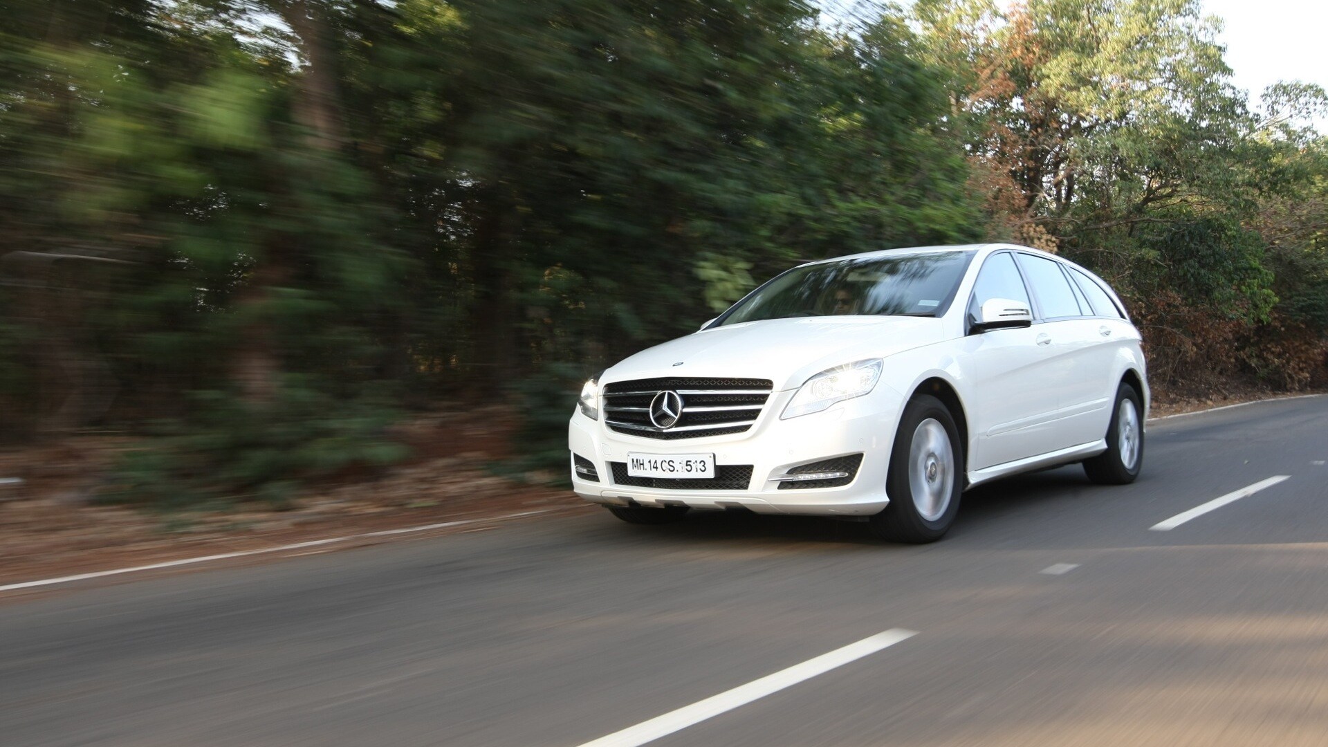 Mercedes-Benz-R class-2012-R-350-CDI-4MATIC-Exterior