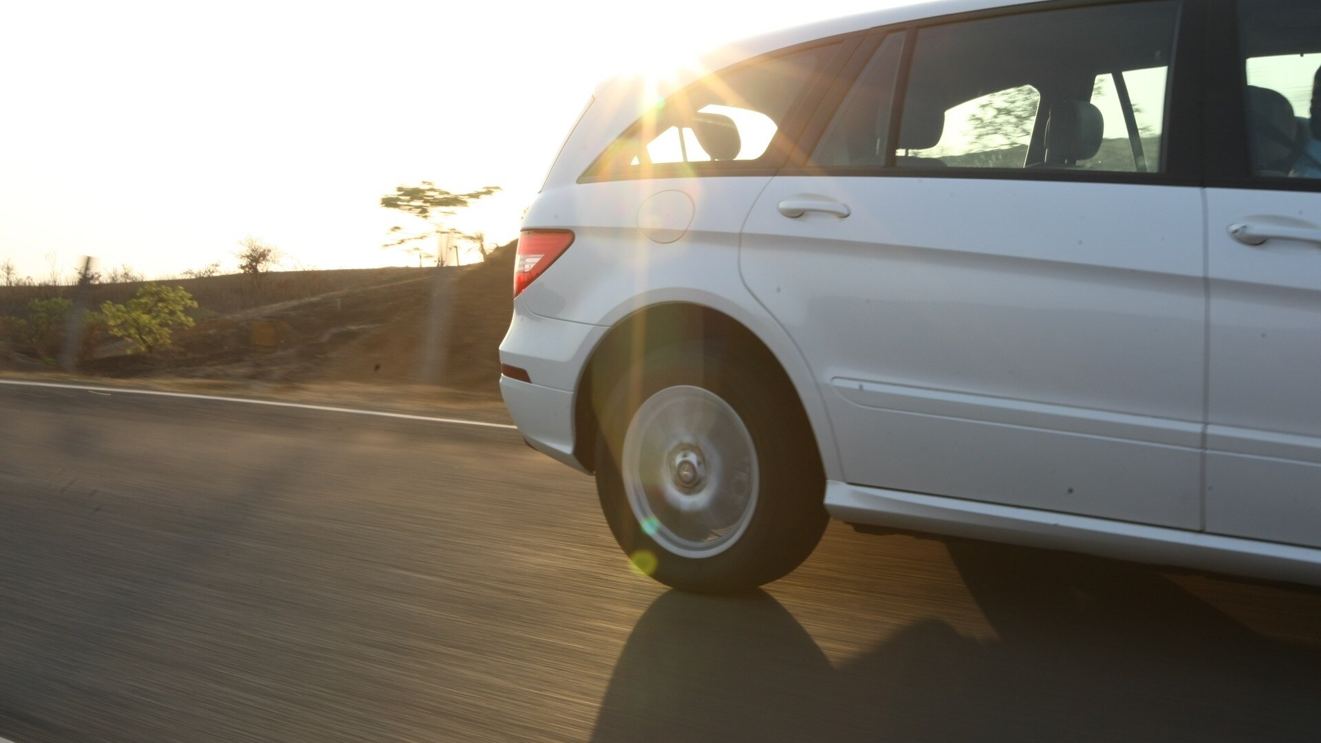 Mercedes-Benz-R class-2012-R-350-CDI-4MATIC-Exterior