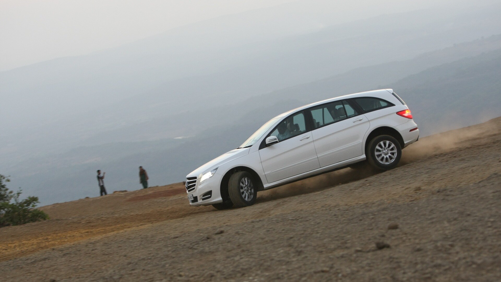 Mercedes-Benz-R class-2012-R-350-CDI-4MATIC-Exterior