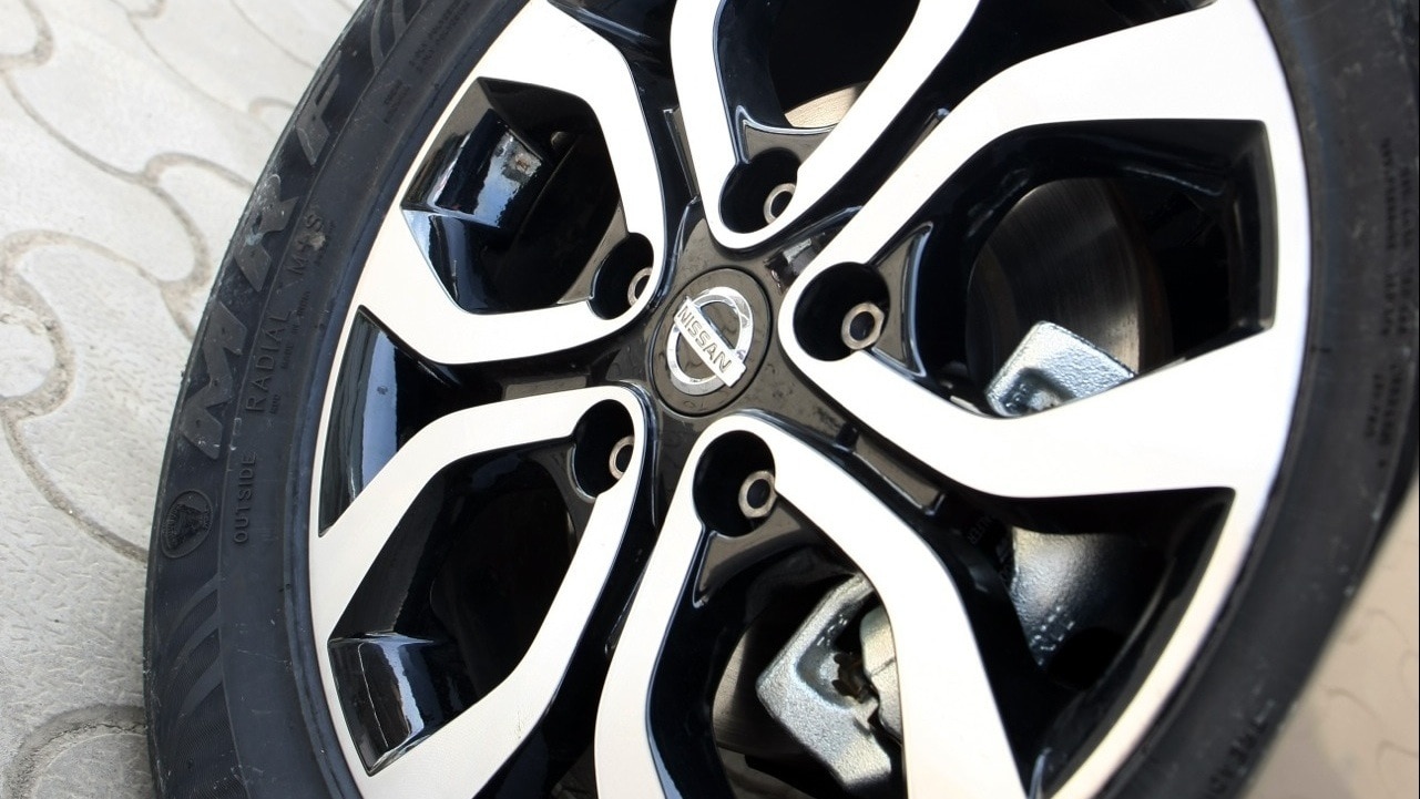 Nissan-Terrano-Exterior