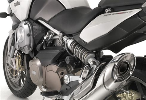 Aprilia Mana 850 2013 ABS Compare