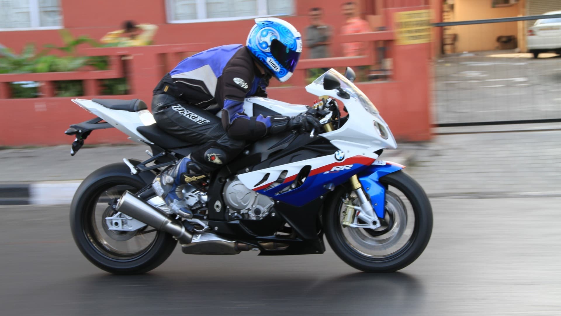 BMW S 1000 RR 2013 STD Exterior