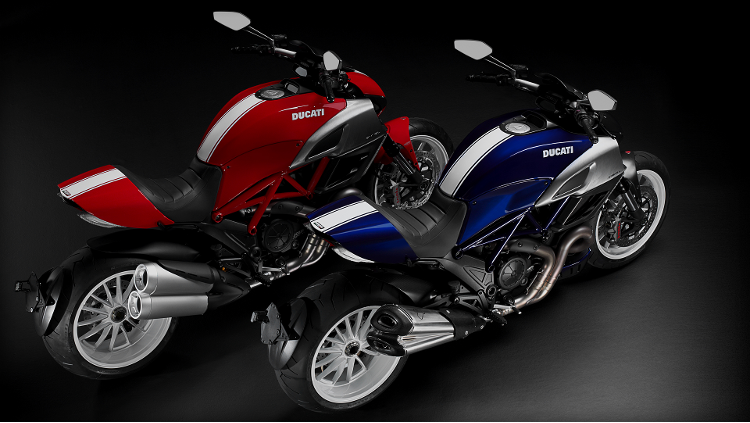 Ducati Diavel 2013 STD Exterior