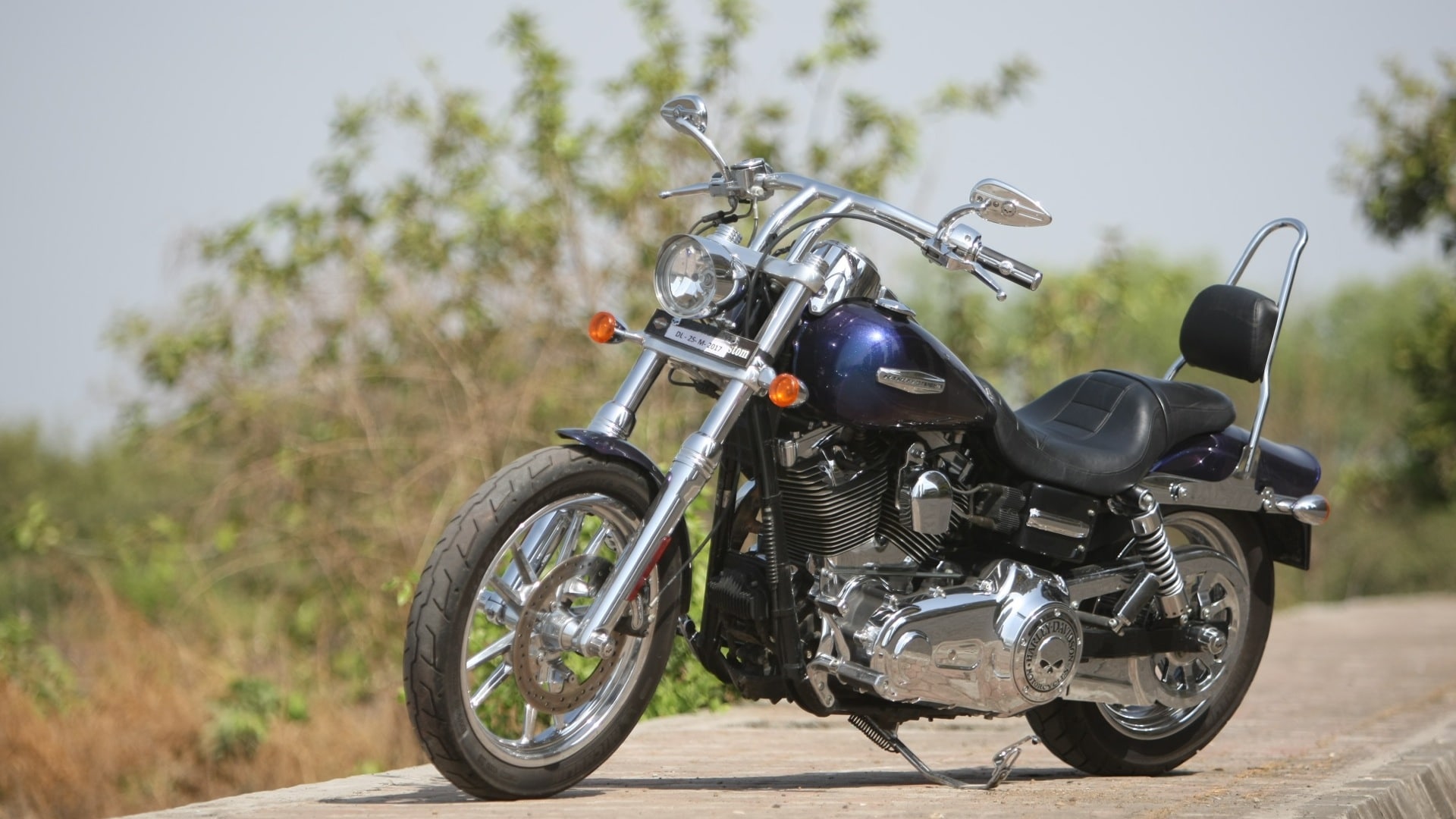 Harley-Davidson Super Glide 2013 STD Exterior