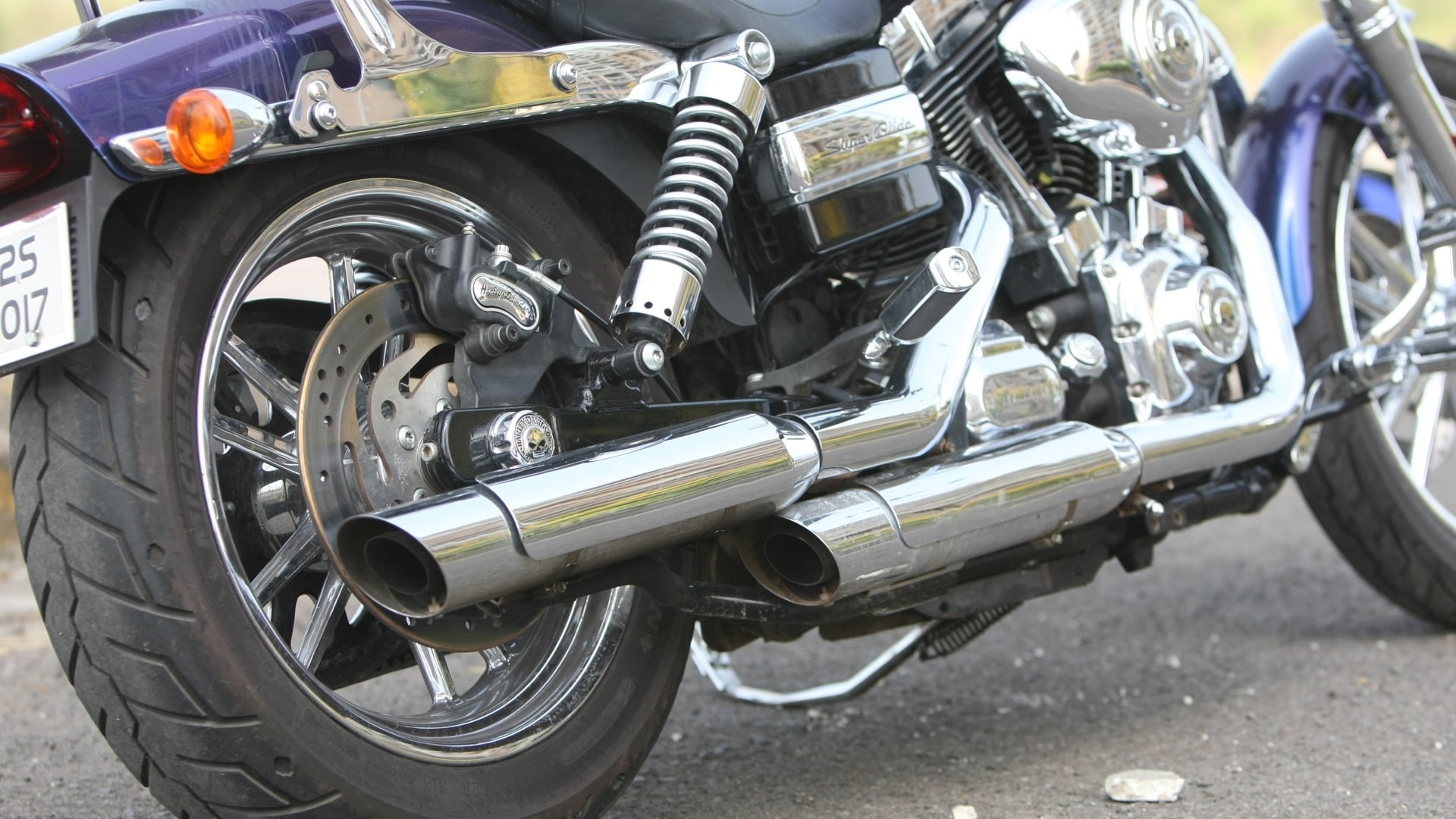 Harley-Davidson Super Glide 2013 STD Exterior