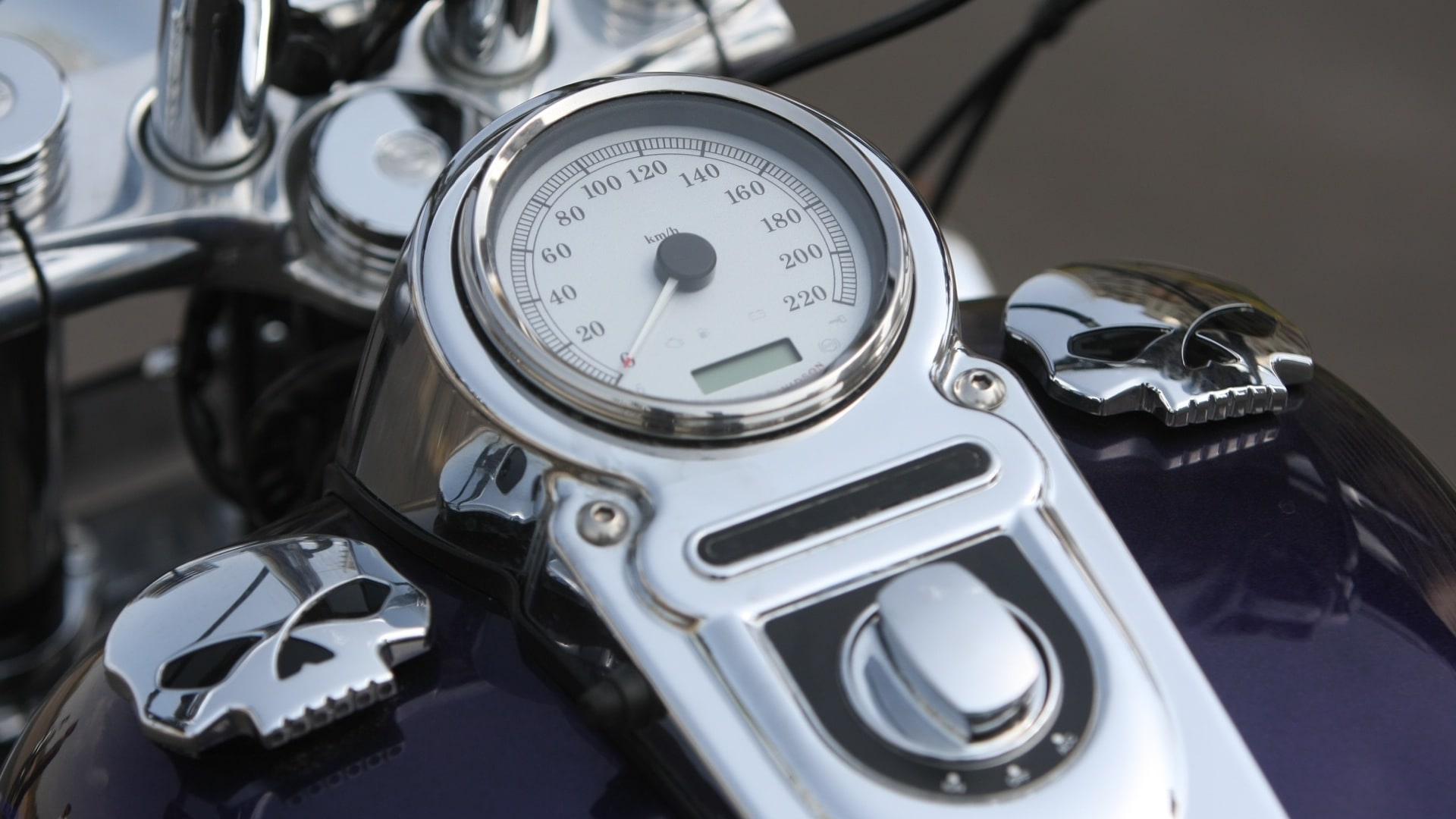 Harley-Davidson Super Glide 2013 STD Exterior