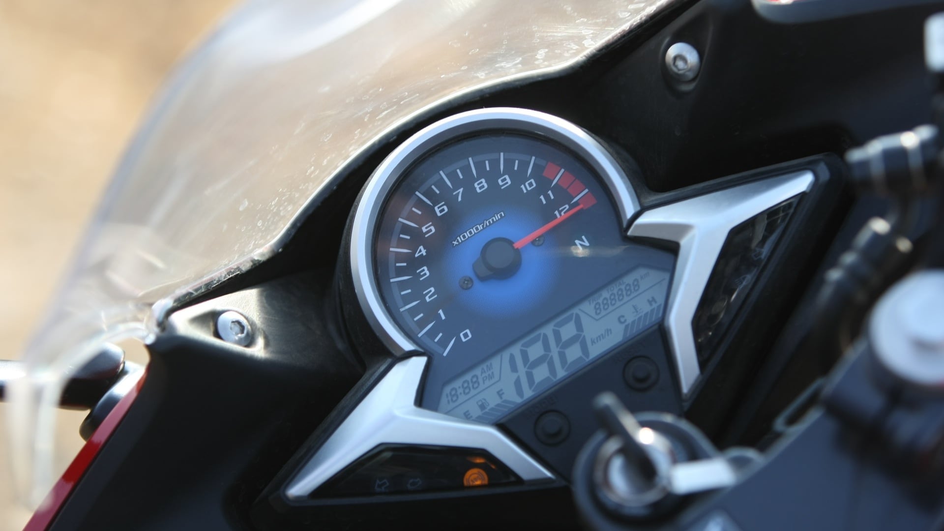 Honda CBR 250R 2013 STD Exterior