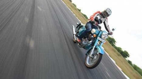 Royal Enfield Classic 500 2013 STD Exterior