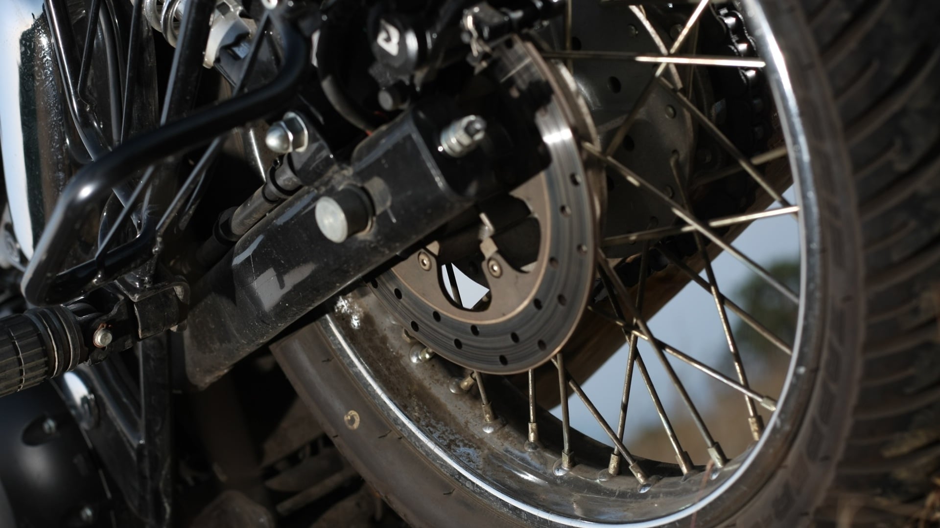 Royal Enfield Thunderbird 500 2013 STD Exterior