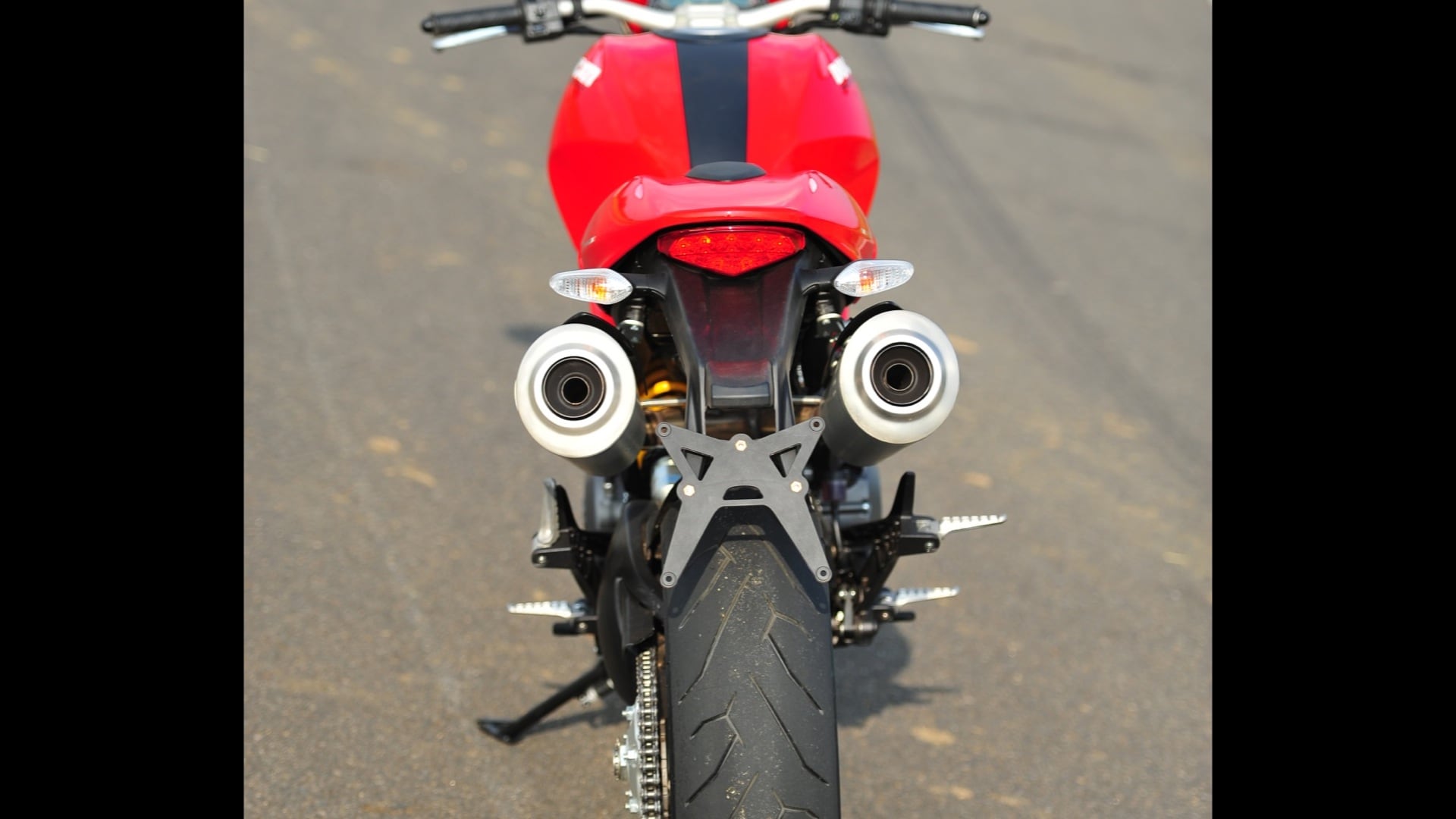 Ducati Monster 796 2013 STD Compare