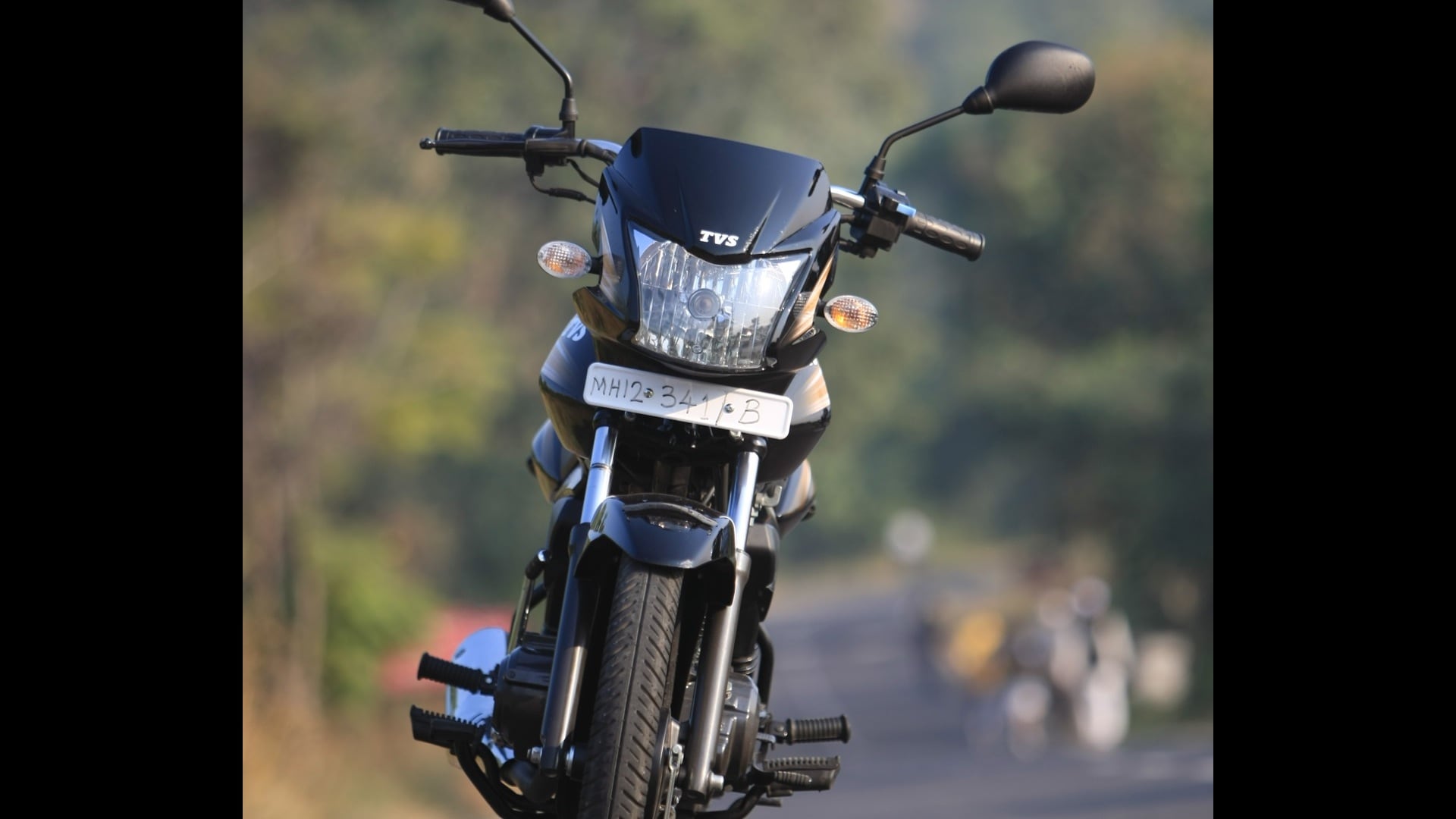 TVS Jive 2013 STD Compare