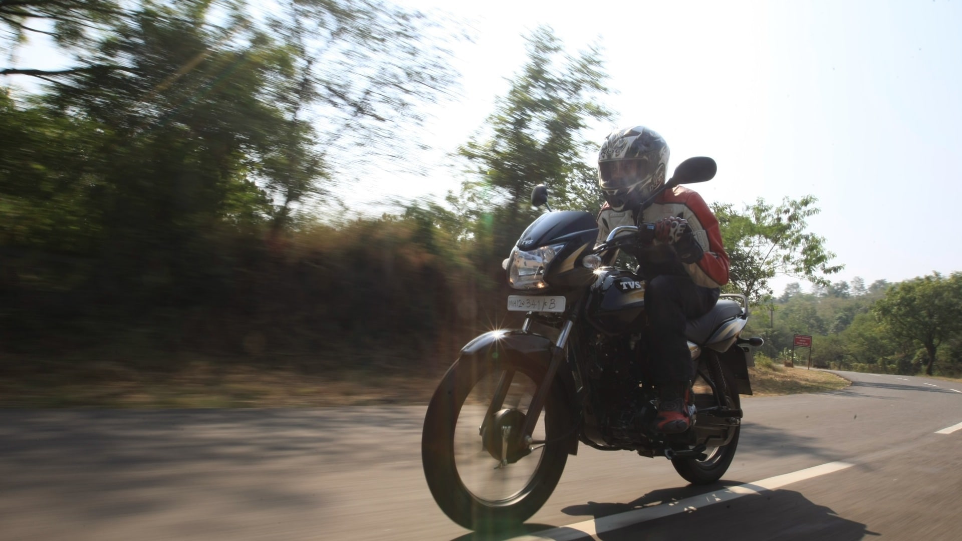 TVS Jive 2013 STD Exterior