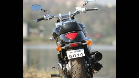 Suzuki Intruder M800 2013 STD Exterior