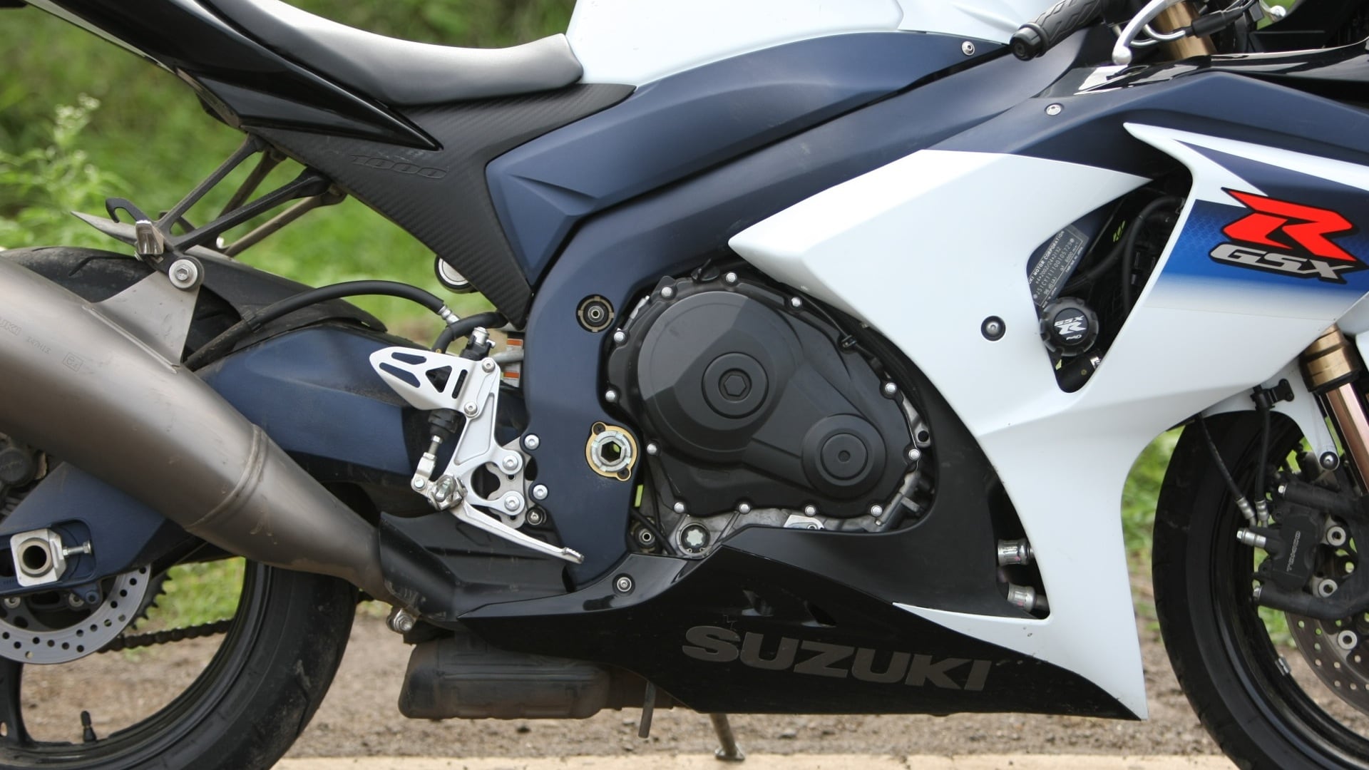 Suzuki GSX-R1000 2013 STD Exterior