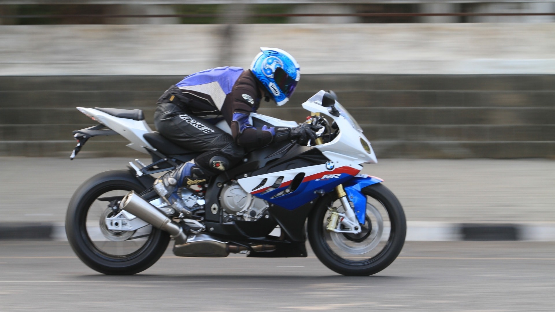BMW S 1000 RR 2013 STD Exterior