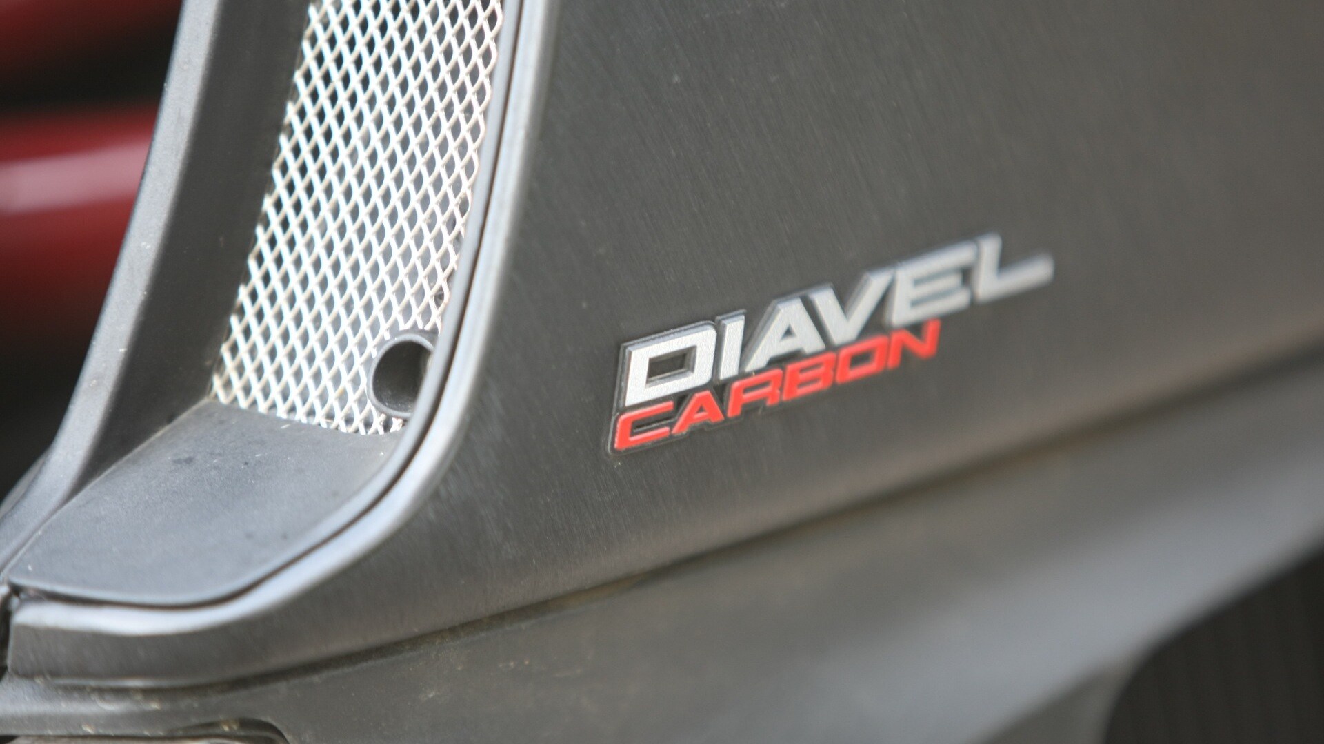 Ducati Diavel 2013 Carbon Exterior