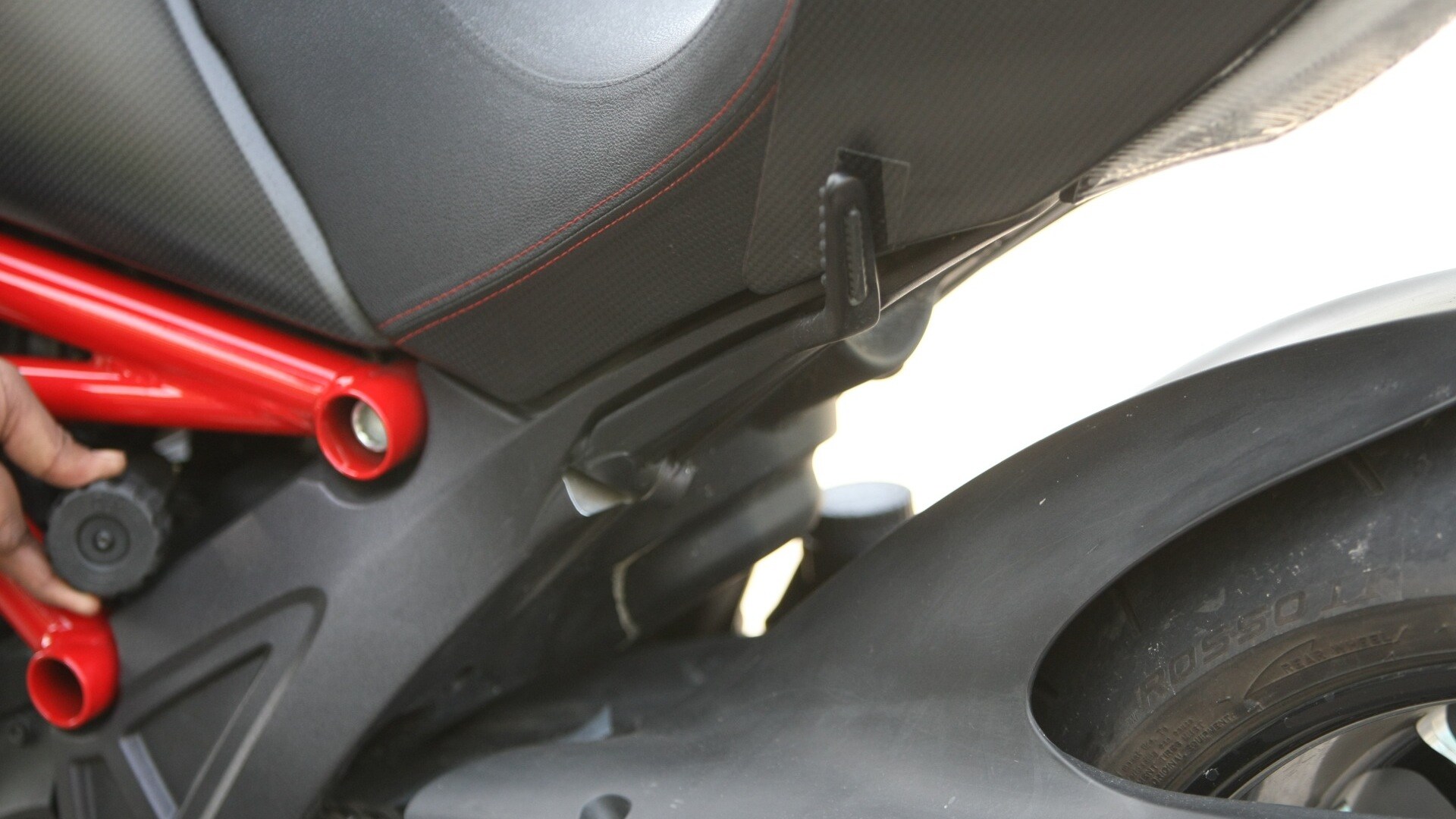 Ducati Diavel 2013 Carbon Exterior