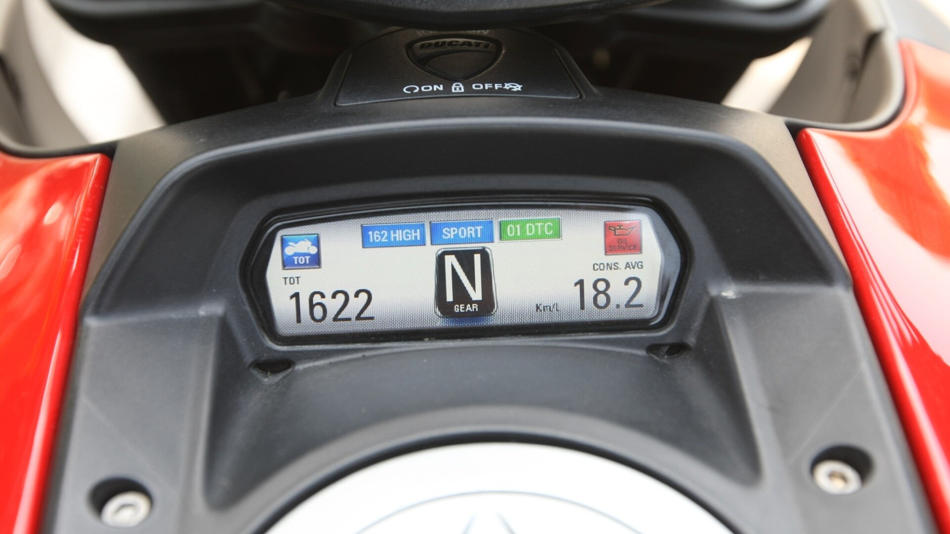 Ducati Diavel 2013 Carbon Exterior