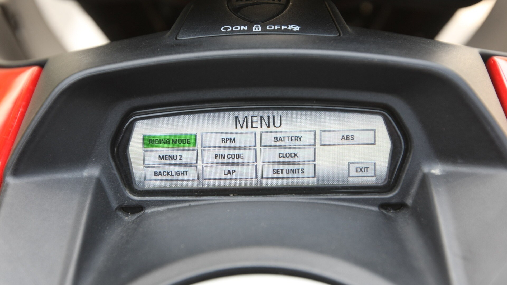 Ducati Diavel 2013 Carbon Exterior