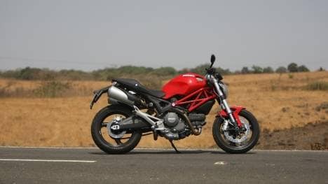 Ducati Monster 795 2015 STD Price in India, Mileage, Reviews