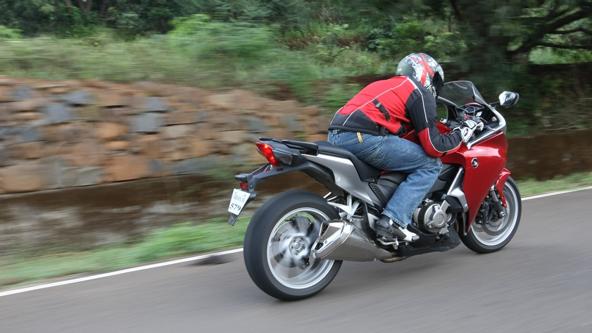 Honda VFR1200F 2013 STD Exterior