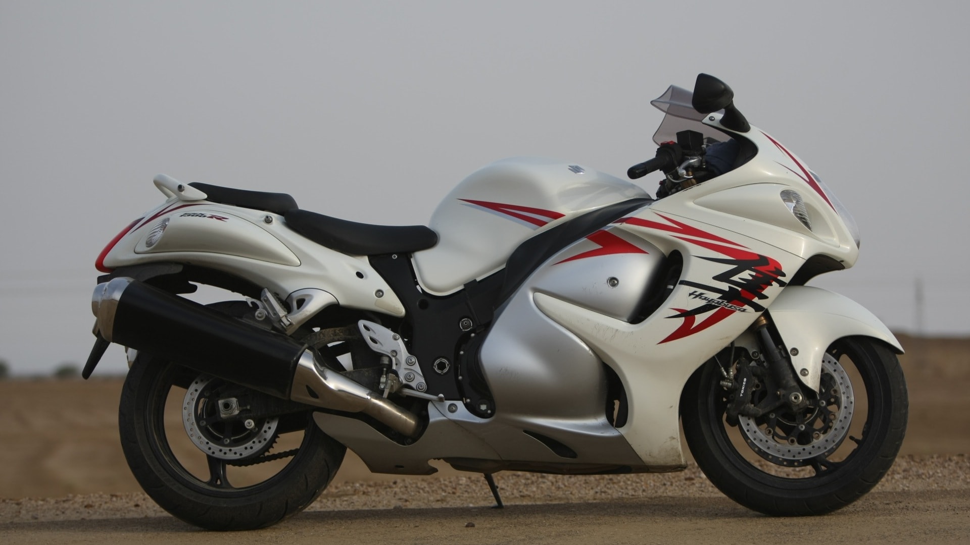 Suzuki GSX-R1300 Hayabusa 2013 STD Exterior