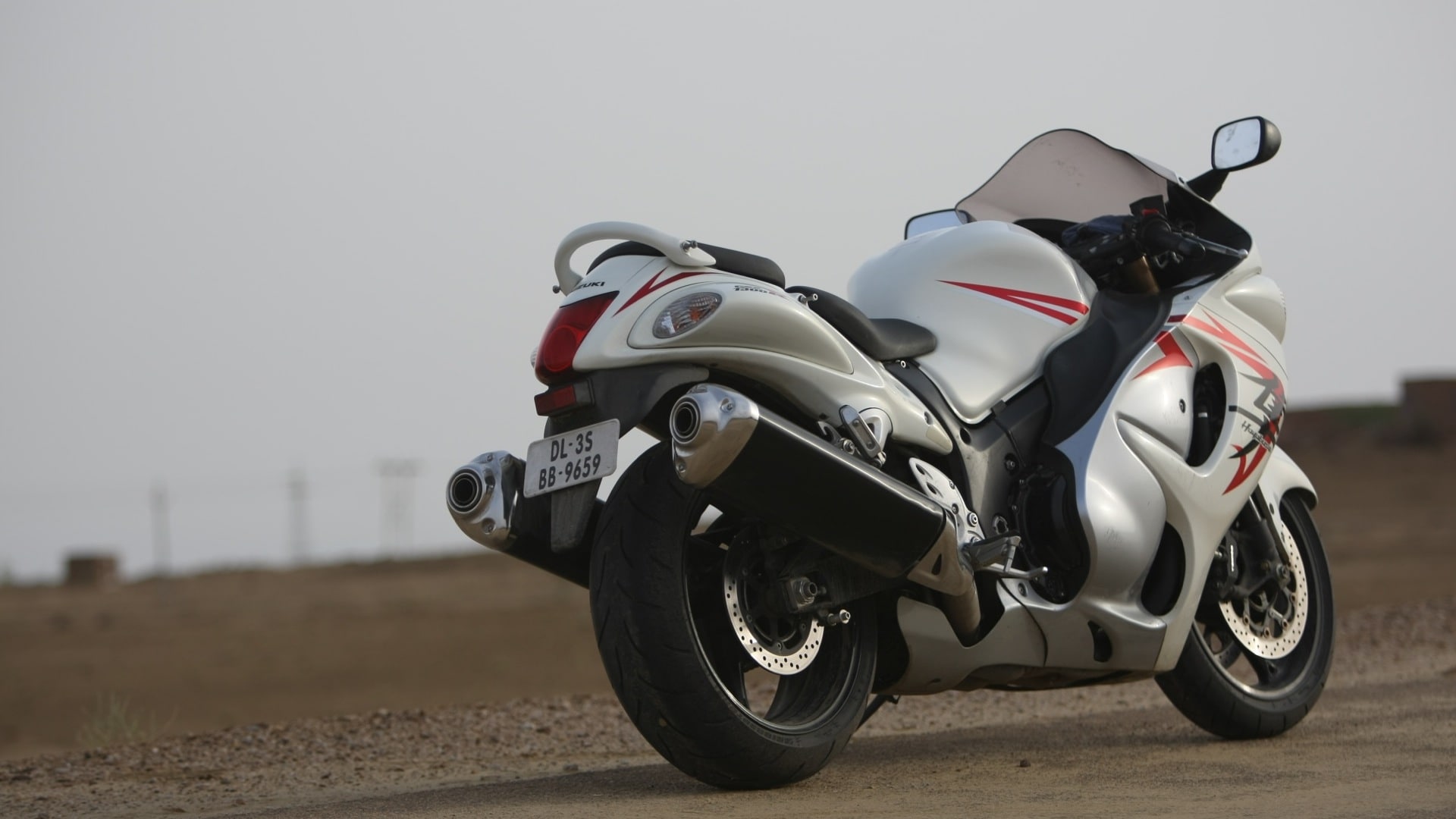 Suzuki GSX-R1300 Hayabusa 2013 STD Exterior