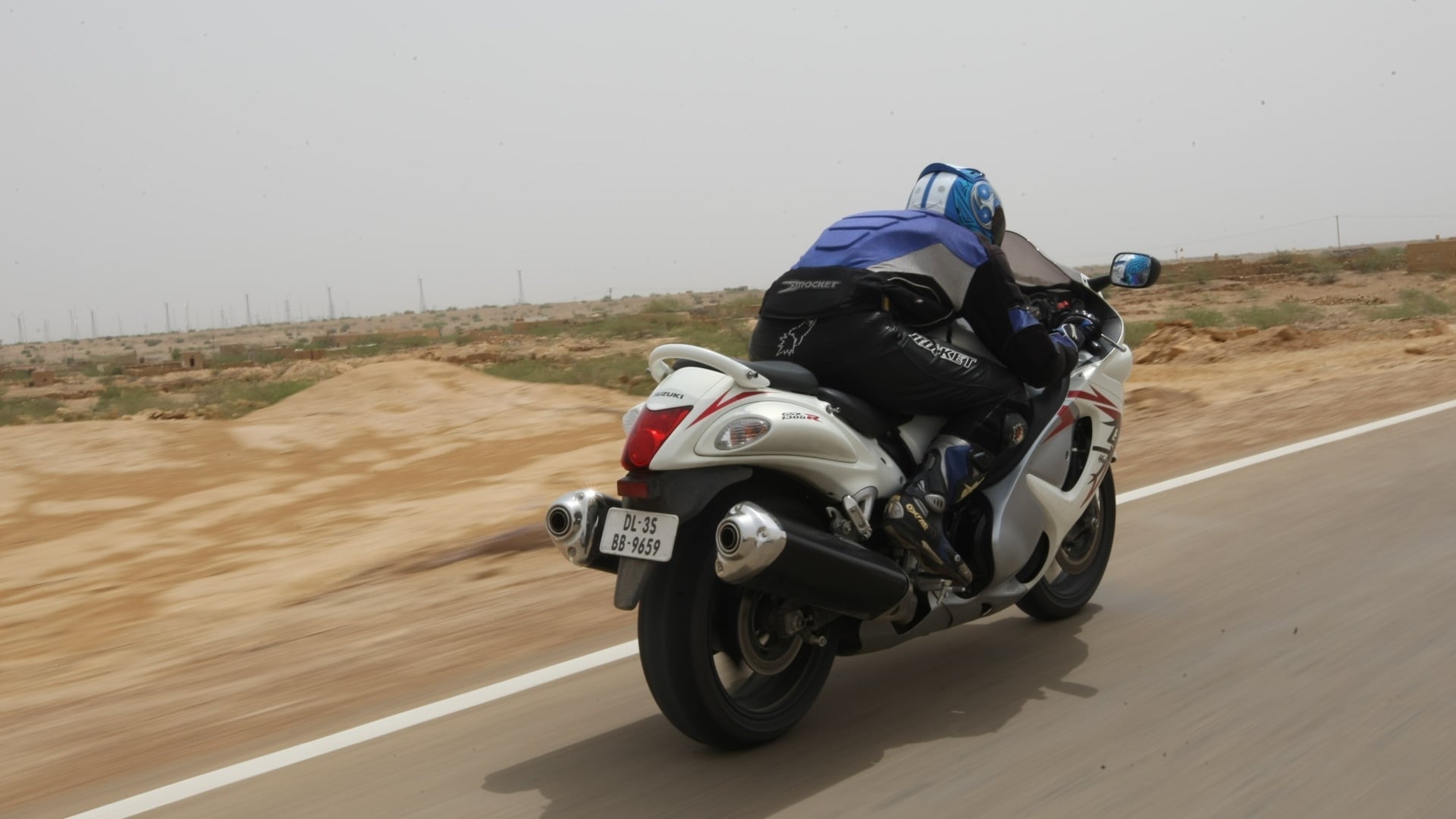 Suzuki GSX-R1300 Hayabusa 2013 STD Exterior