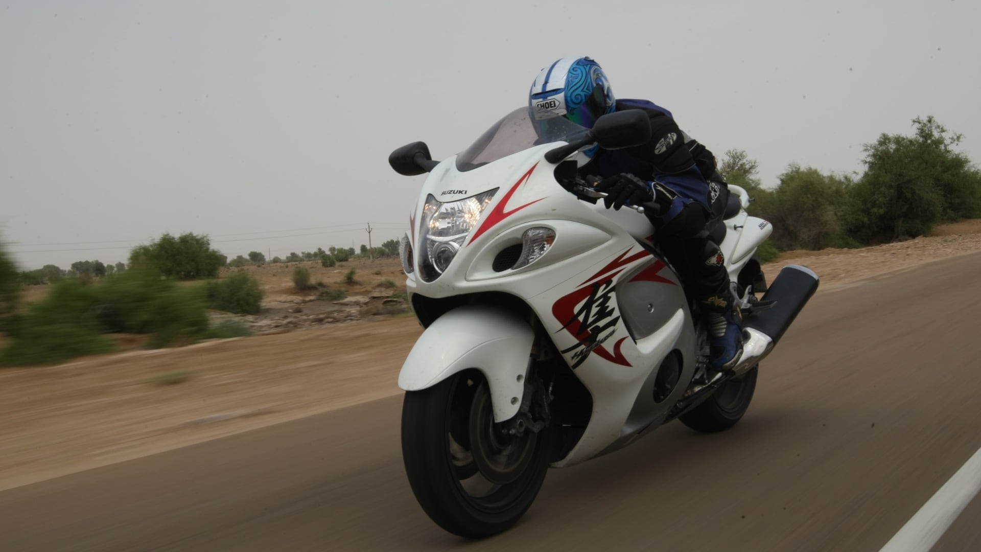 Suzuki GSX-R1300 Hayabusa 2013 STD Exterior