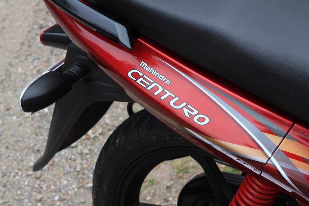 Mahindra Centuro 2013 STD Exterior