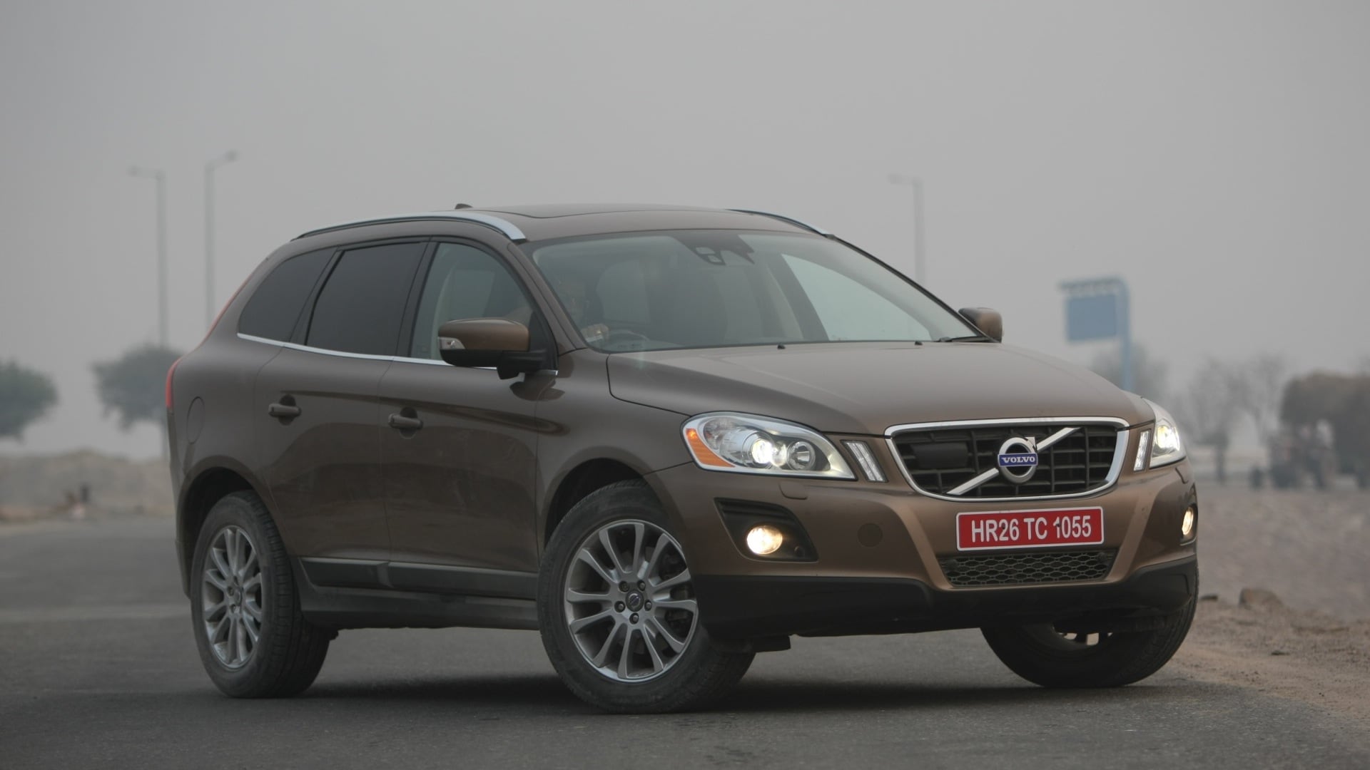 Volvo-XC60-2013 Exterior
