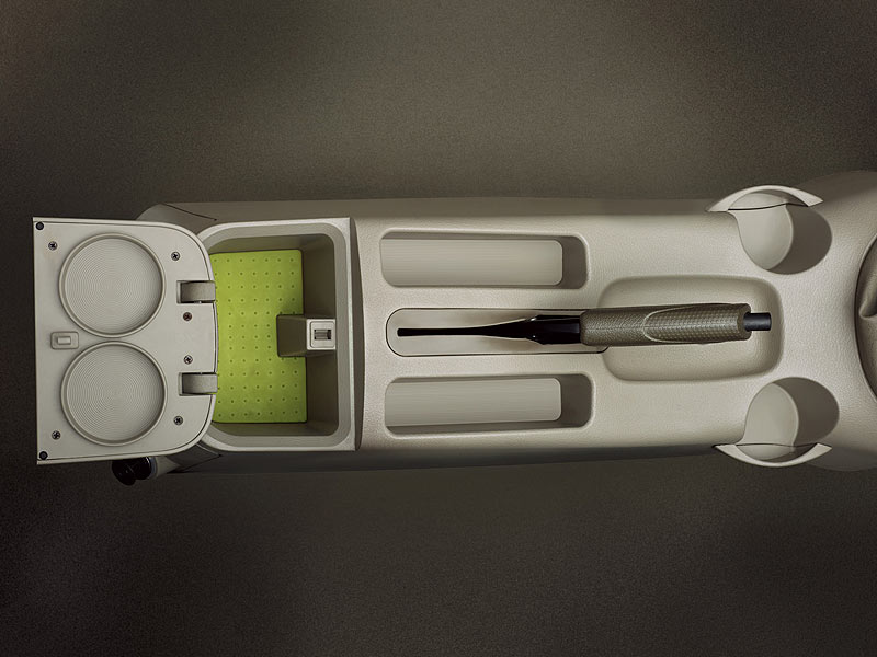 Mahindra-Genio-2013-DC Interior