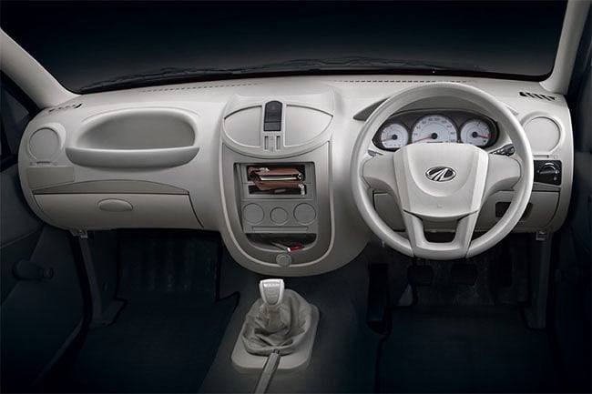 Mahindra-Genio-2013-DC Compare