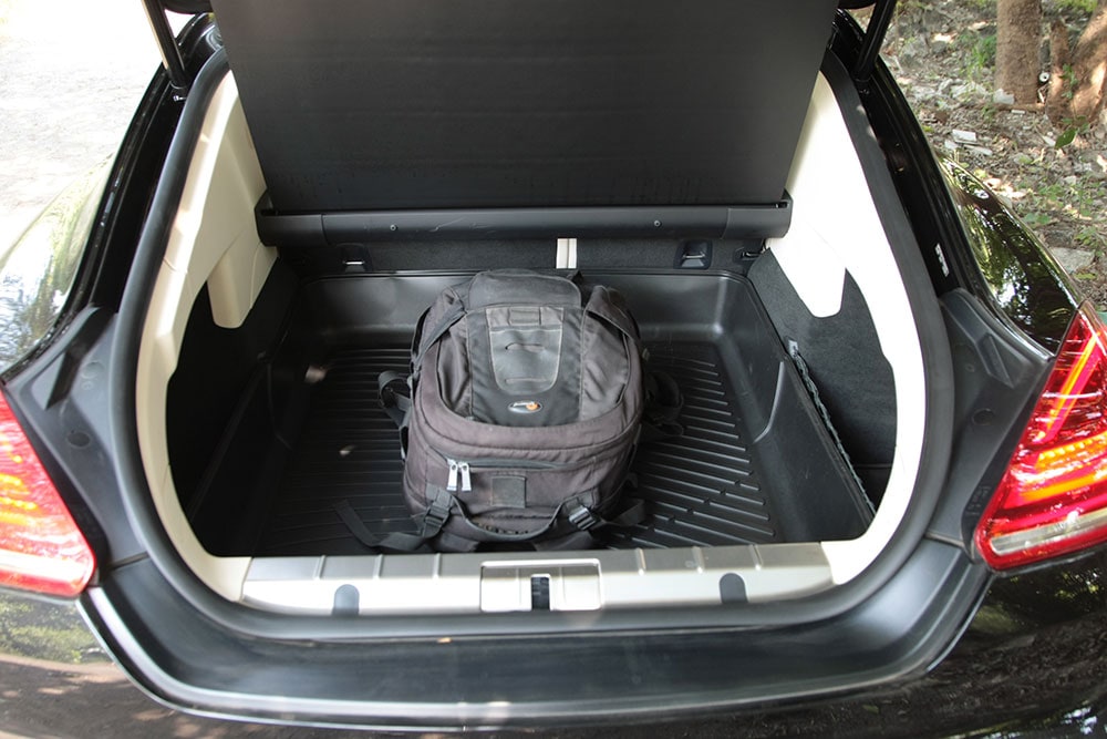 Porsche-Panamera-2013-STD-Interior