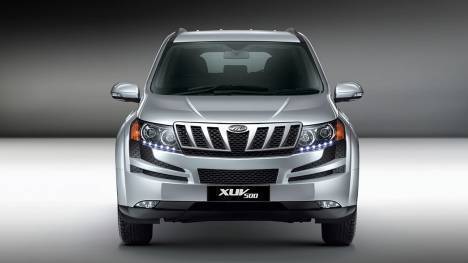 Mahindra XUV500 2015 W4